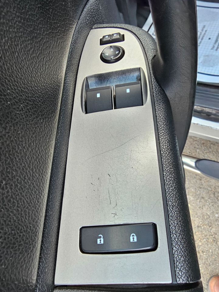 Chevrolet Silverado 1500 2WD Reg Cab 133.0" LT 2013