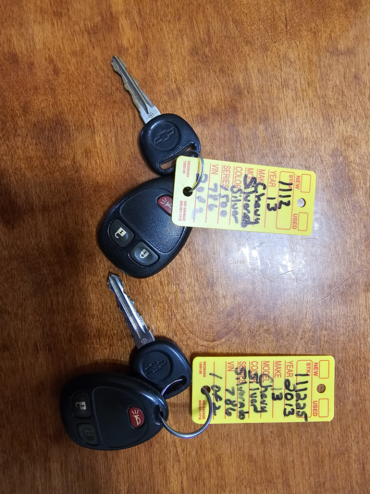 Chevrolet Silverado 1500 2WD Reg Cab 133.0" LT 2013