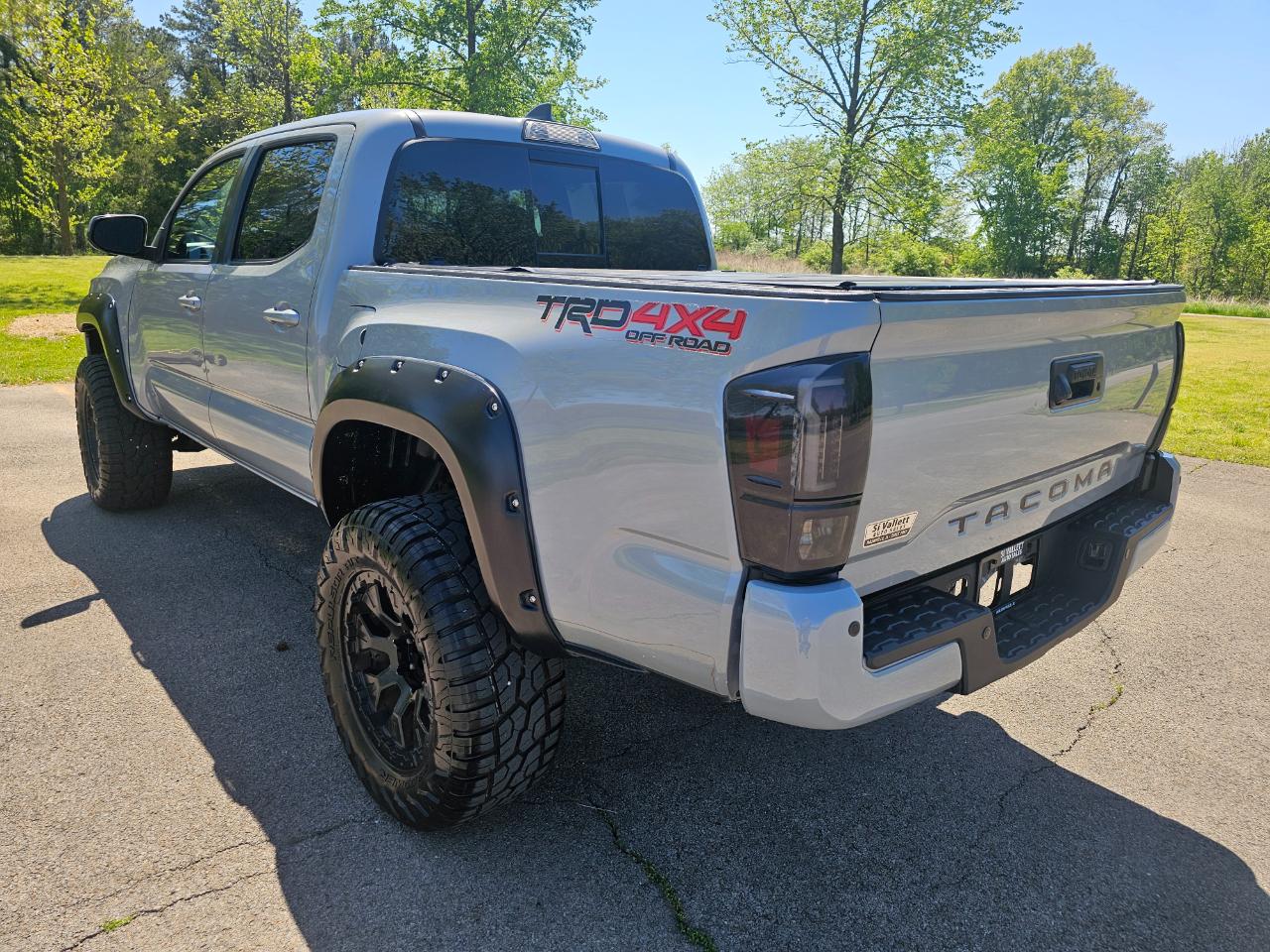 Toyota Tacoma 4WD TRD Off Road Double Cab 5' Bed V6 MT (Natl) 2019