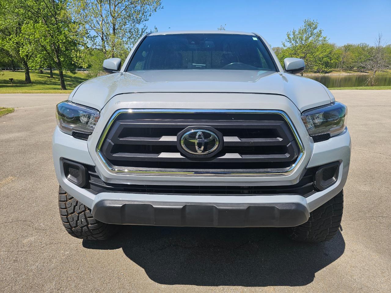 Toyota Tacoma 4WD TRD Off Road Double Cab 5' Bed V6 MT (Natl) 2019