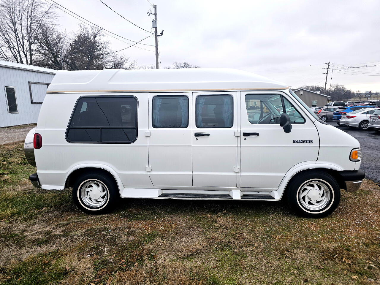 Dodge Ram Van B250 109" WB 1994