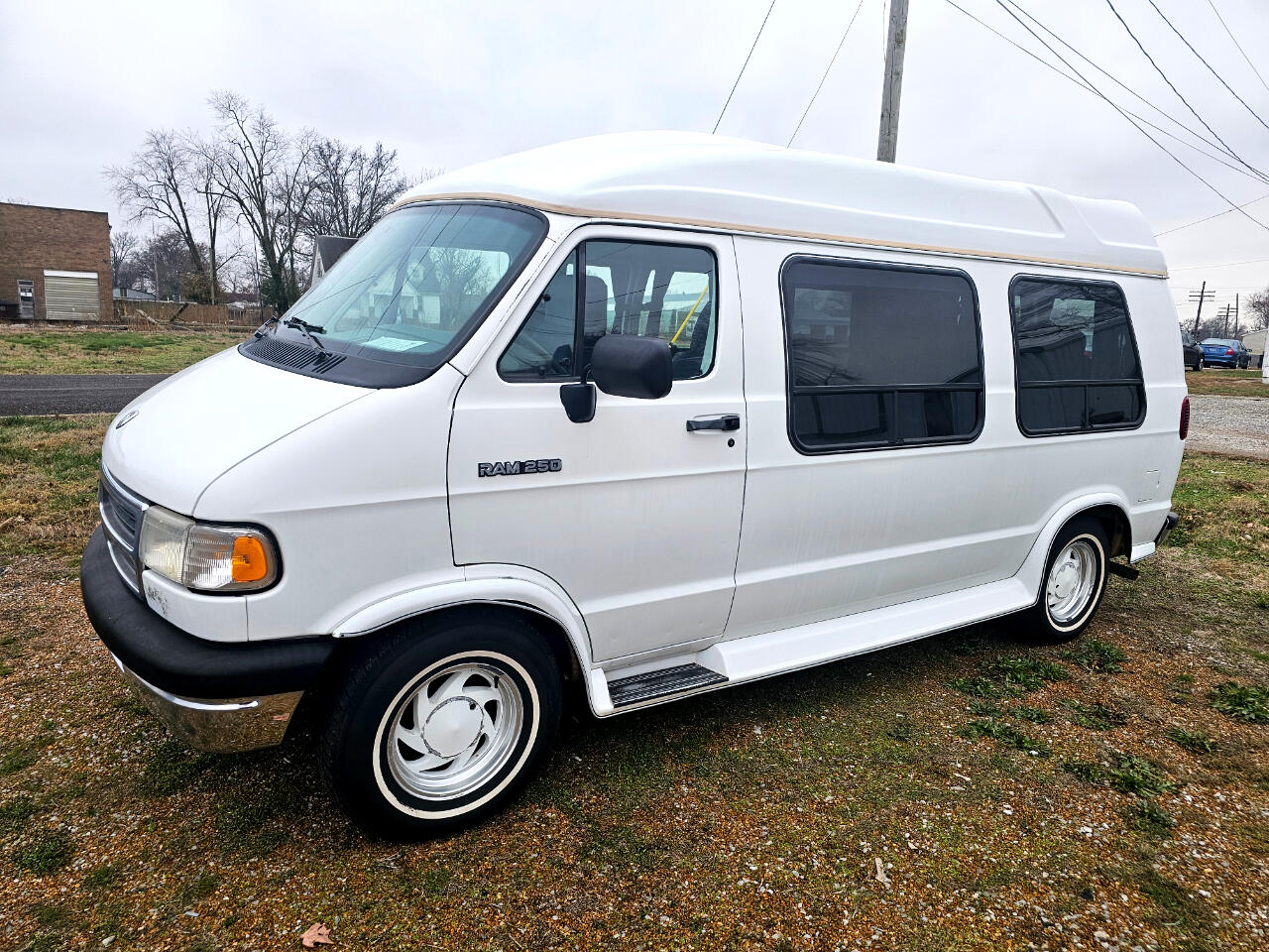 Dodge Ram Van B250 109" WB 1994