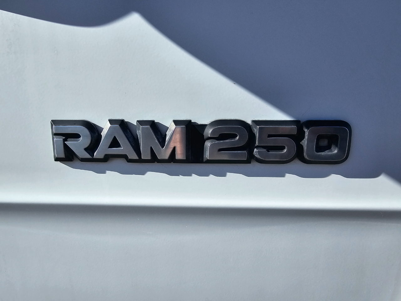 Dodge Ram Van B250 109" WB 1994