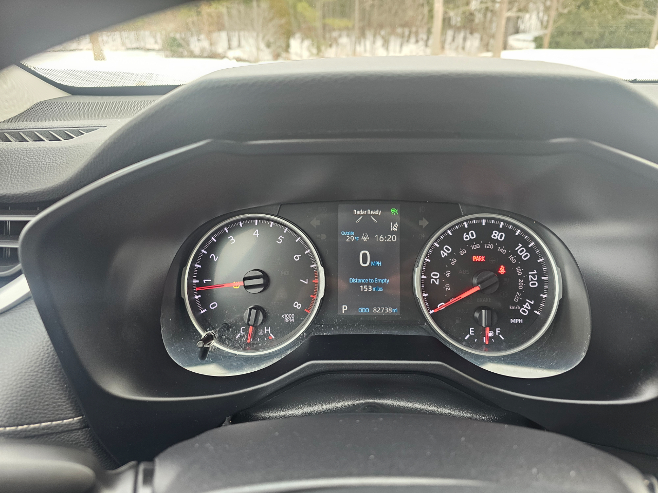 Toyota RAV4 LE AWD (Natl) 2020