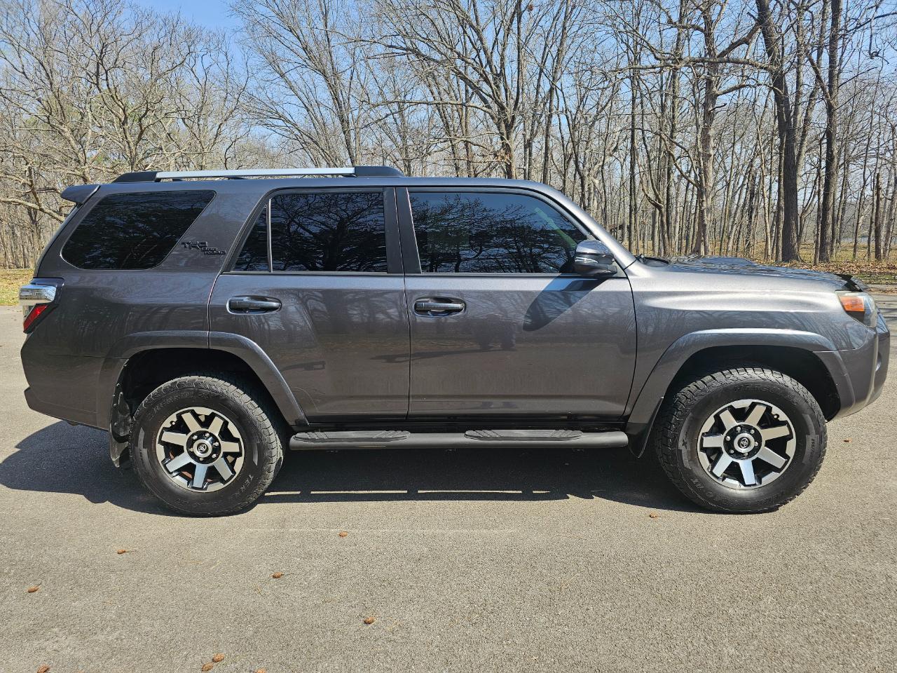 Toyota 4Runner TRD Off Road Premium 4WD (Natl) 2018