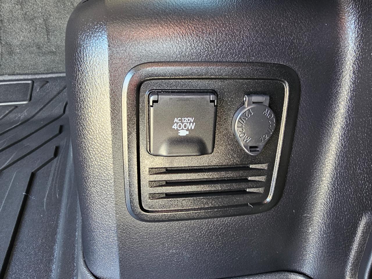 Toyota 4Runner TRD Off Road Premium 4WD (Natl) 2018