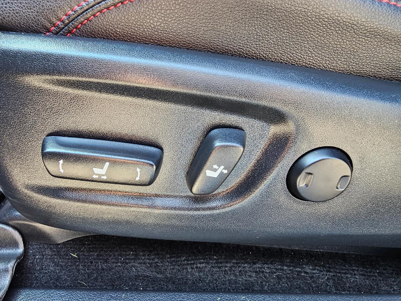 Toyota 4Runner TRD Off Road Premium 4WD (Natl) 2018