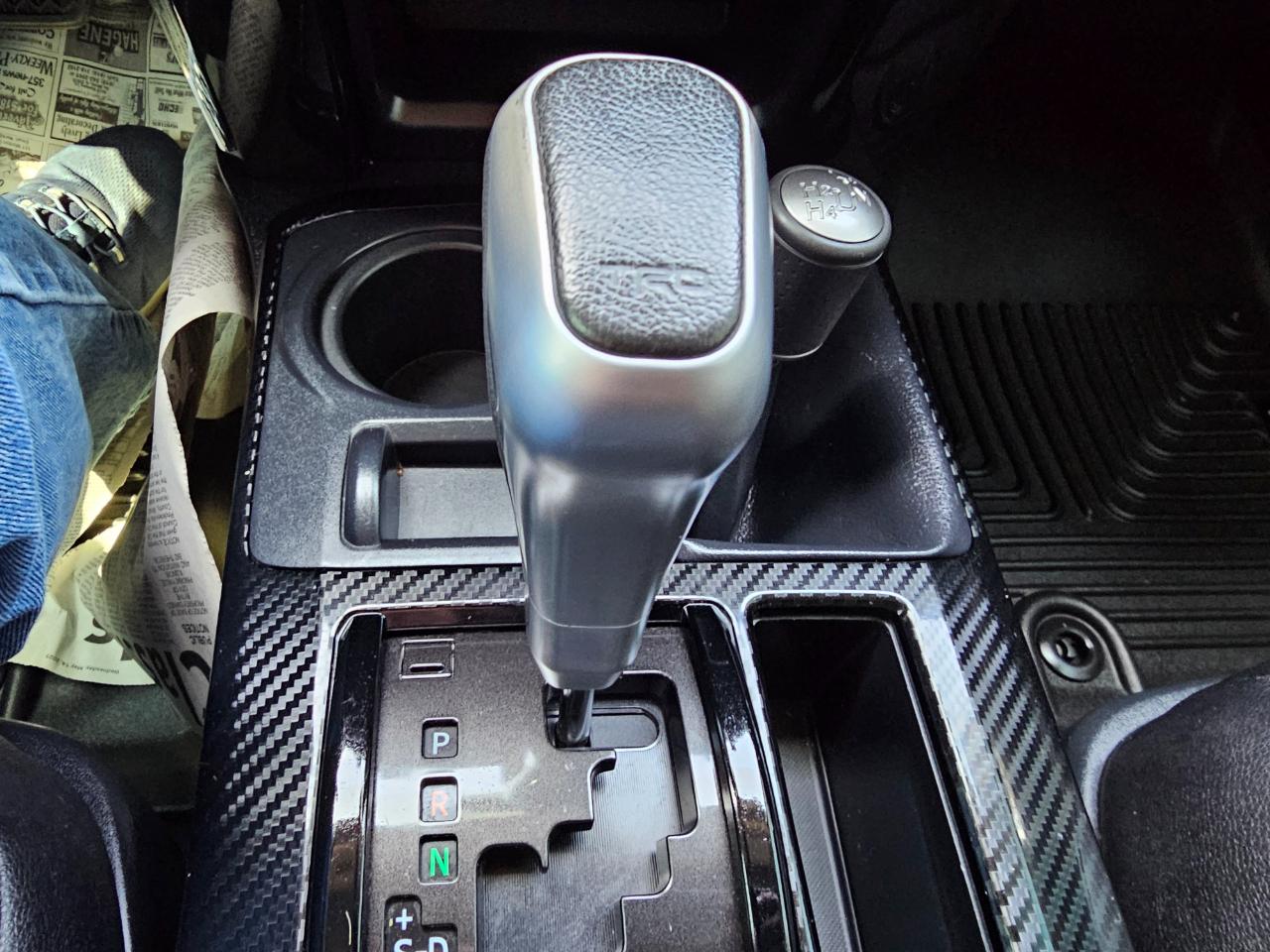 Toyota 4Runner TRD Off Road Premium 4WD (Natl) 2018