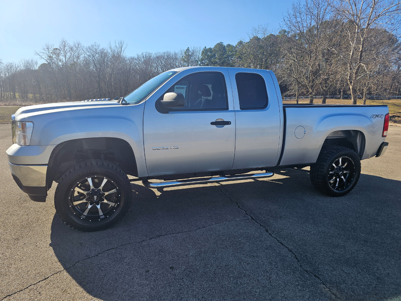 GMC Sierra 2500HD 4WD Ext Cab 144.2" Work Truck 2012