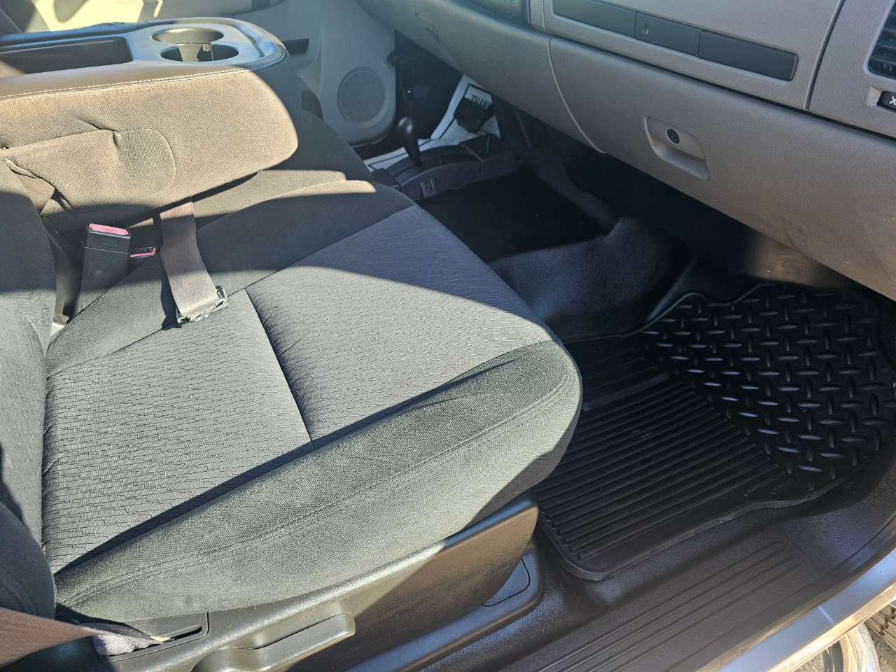 GMC Sierra 2500HD 4WD Ext Cab 144.2" Work Truck 2012