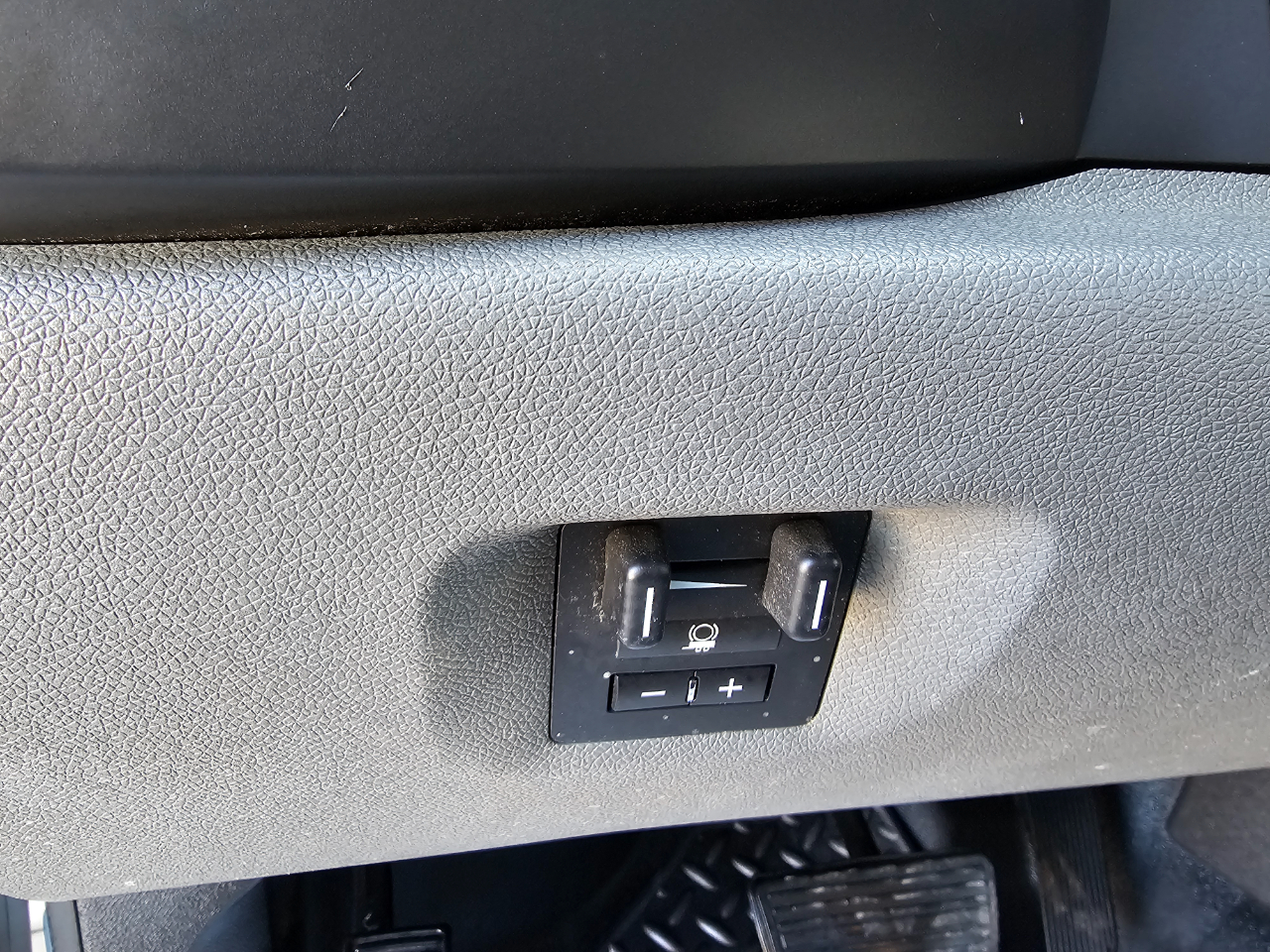 GMC Sierra 2500HD 4WD Ext Cab 144.2" Work Truck 2012