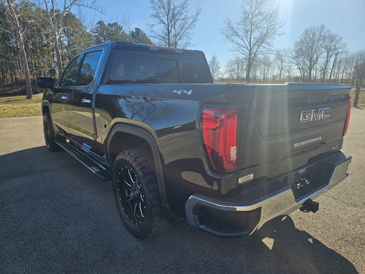 GMC Sierra 1500 4WD Crew Cab 147" SLT 2019