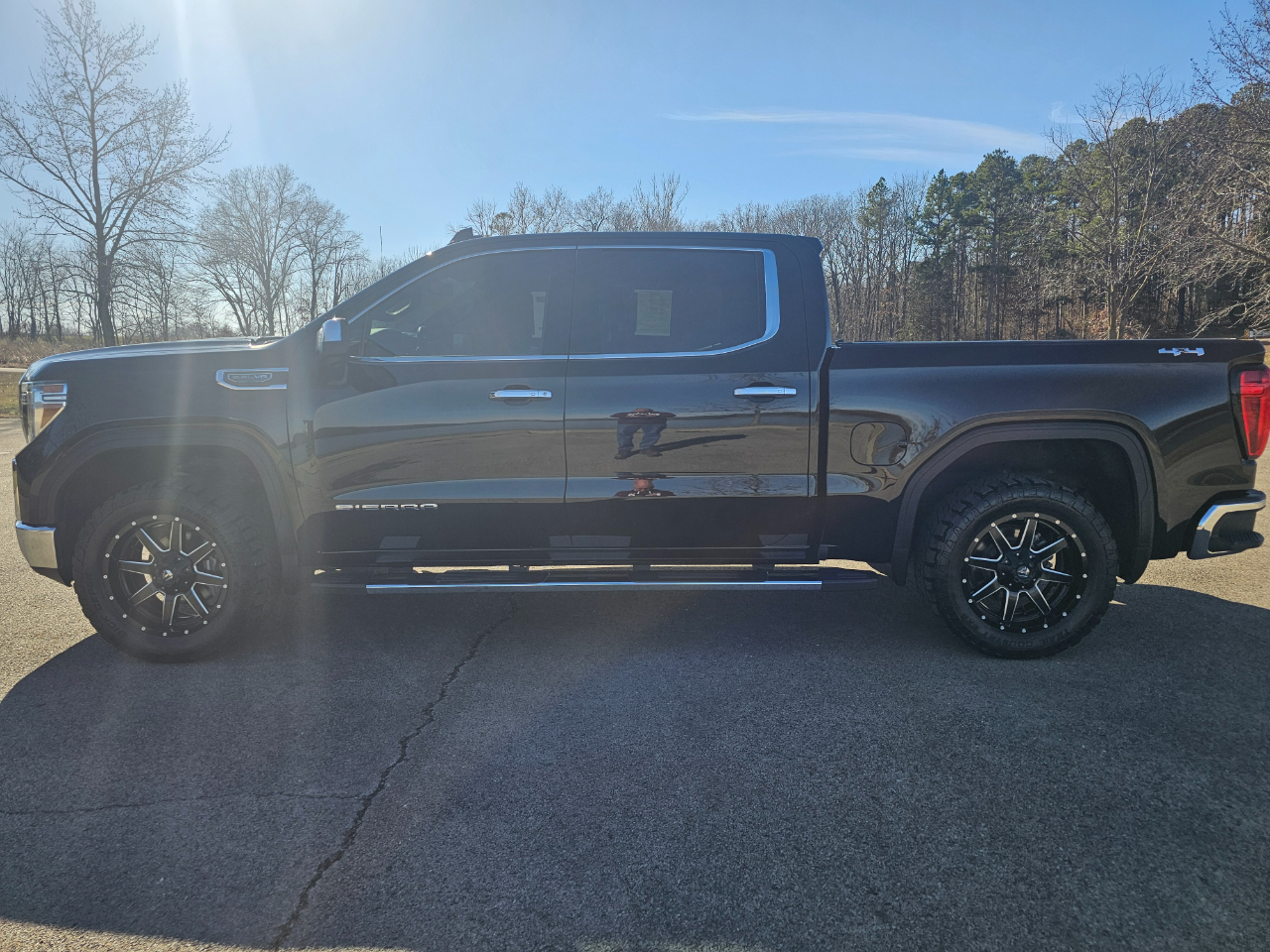 GMC Sierra 1500 4WD Crew Cab 147" SLT 2019