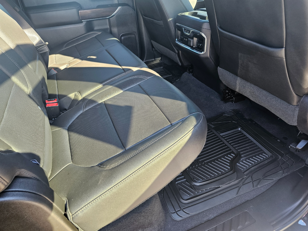 GMC Sierra 1500 4WD Crew Cab 147" SLT 2019