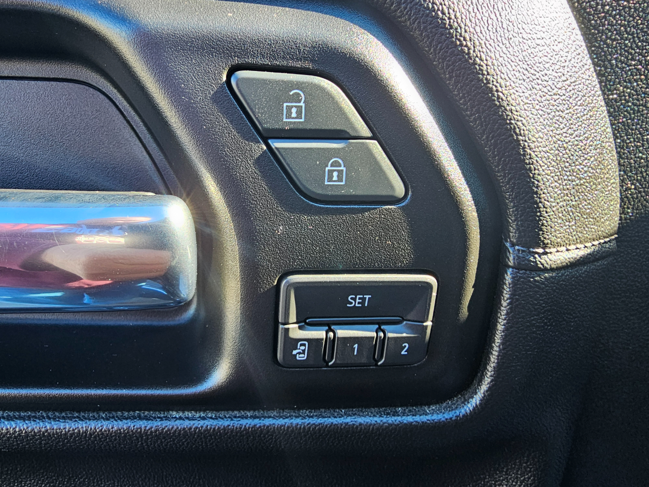 GMC Sierra 1500 4WD Crew Cab 147" SLT 2019