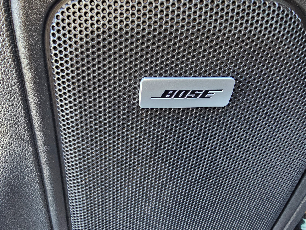 GMC Sierra 1500 4WD Crew Cab 147" SLT 2019