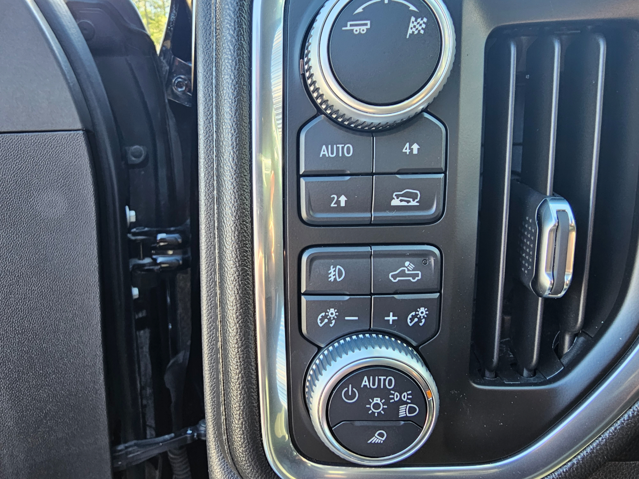 GMC Sierra 1500 4WD Crew Cab 147" SLT 2019