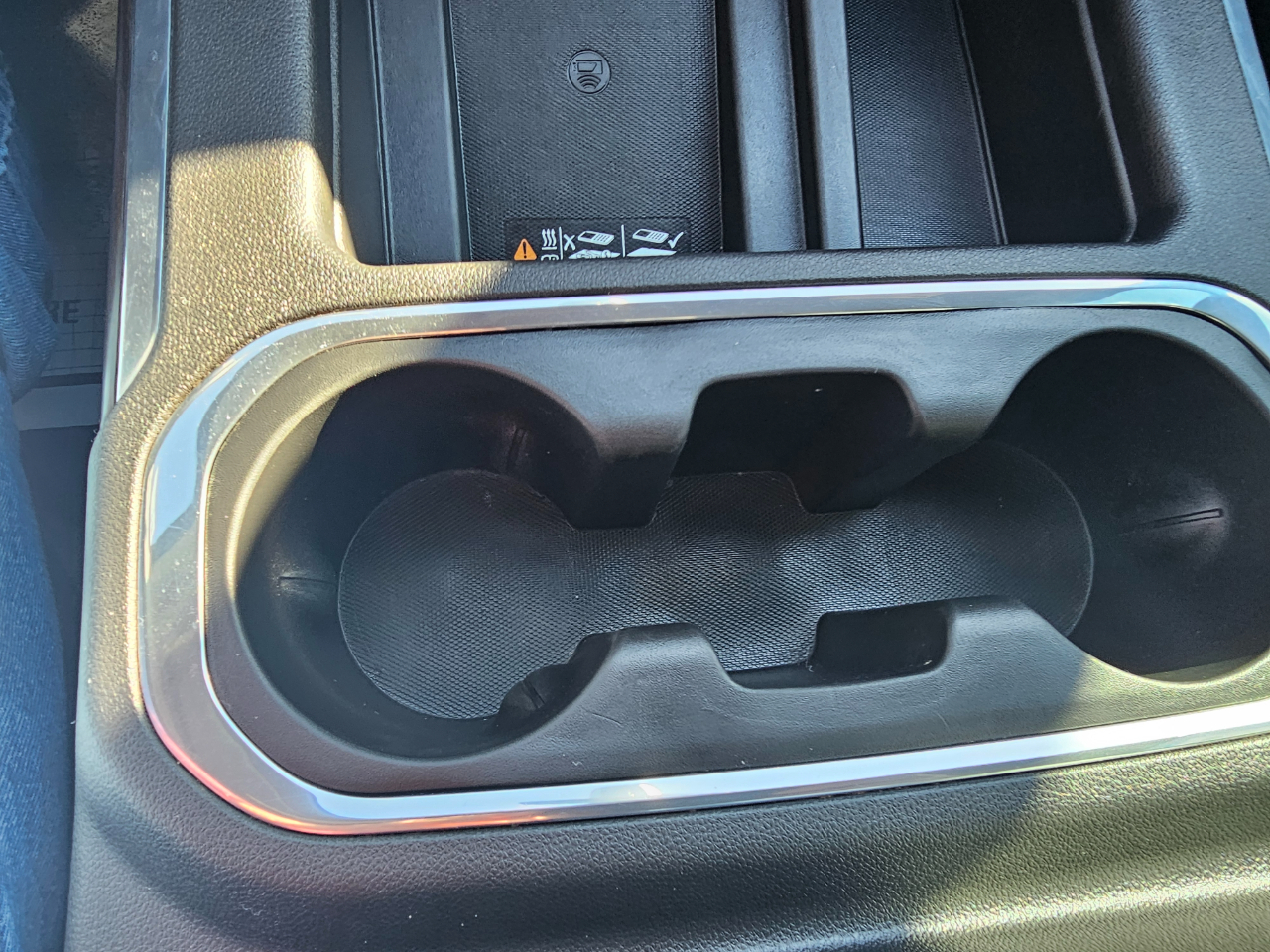 GMC Sierra 1500 4WD Crew Cab 147" SLT 2019