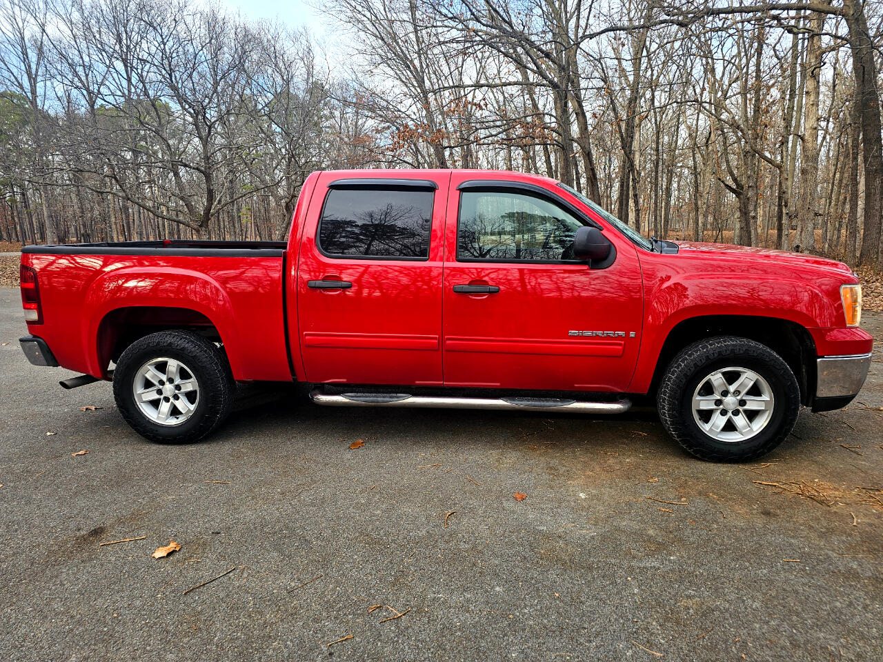 GMC Sierra 1500 2WD Crew Cab 143.5" SLE 2009