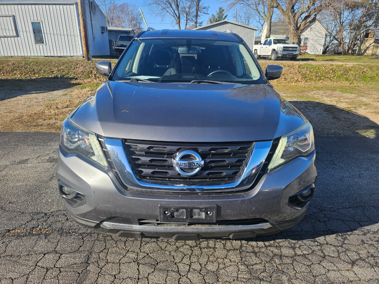 Nissan Pathfinder 4x4 SV 2019