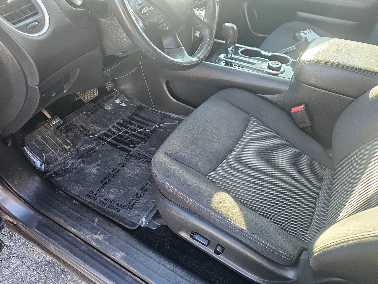 Nissan Pathfinder 4x4 SV 2019