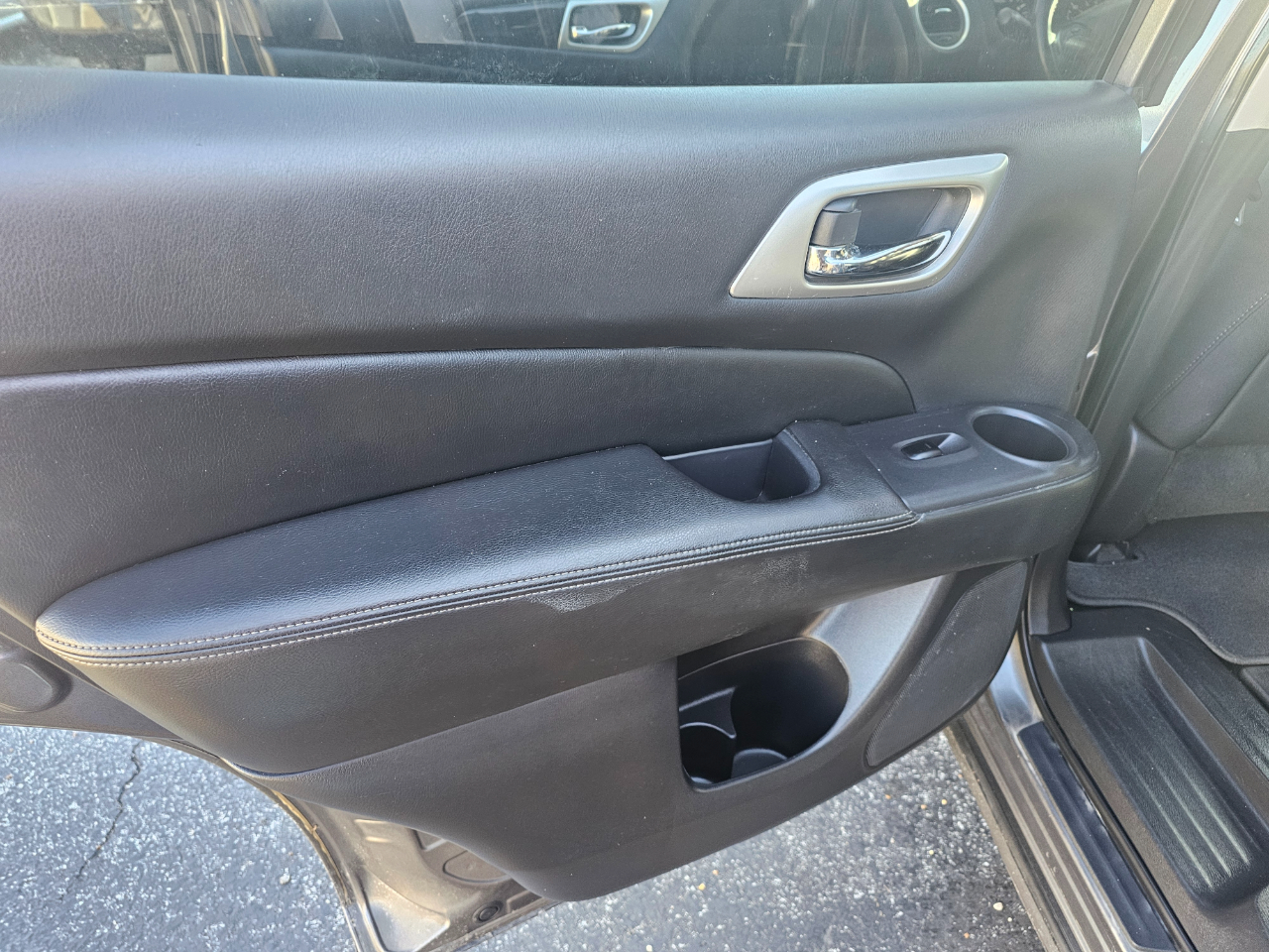 Nissan Pathfinder 4x4 SV 2019