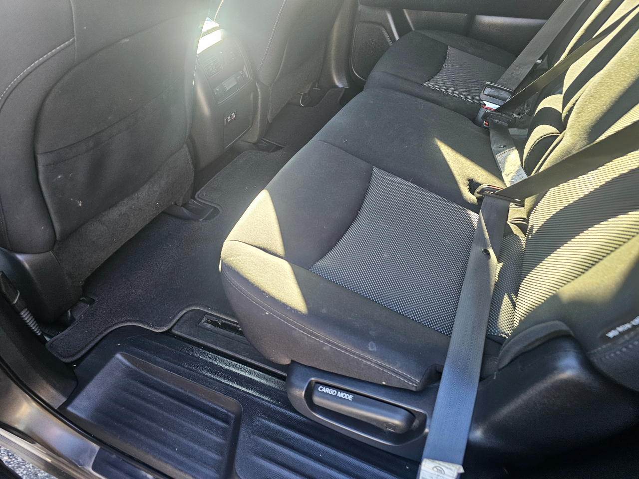 Nissan Pathfinder 4x4 SV 2019