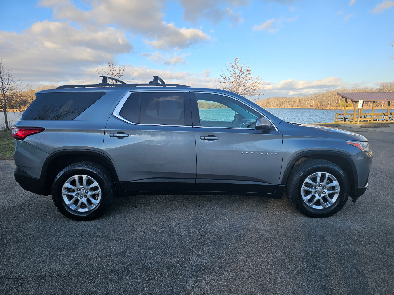 Chevrolet Traverse AWD 4dr LT Cloth w/2FL 2020