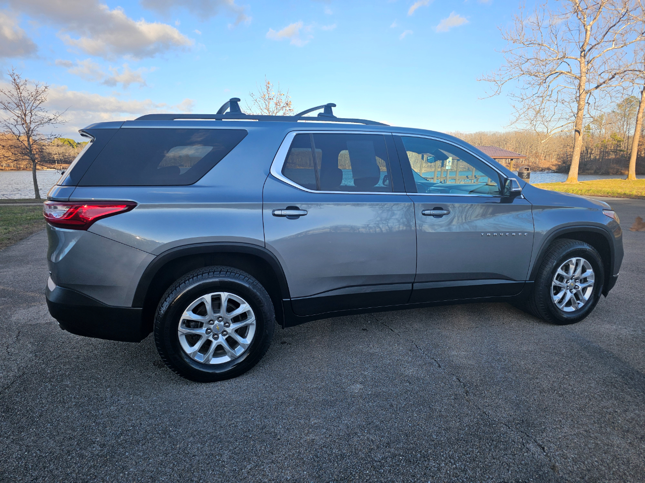 Chevrolet Traverse AWD 4dr LT Cloth w/2FL 2020