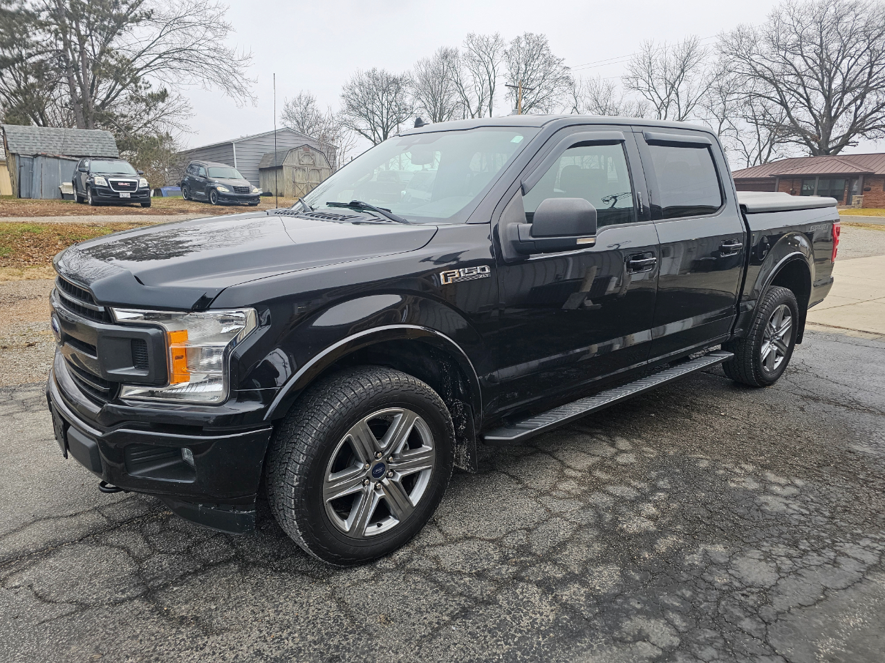 Ford F-150 4WD SuperCrew 139" XLT 2019