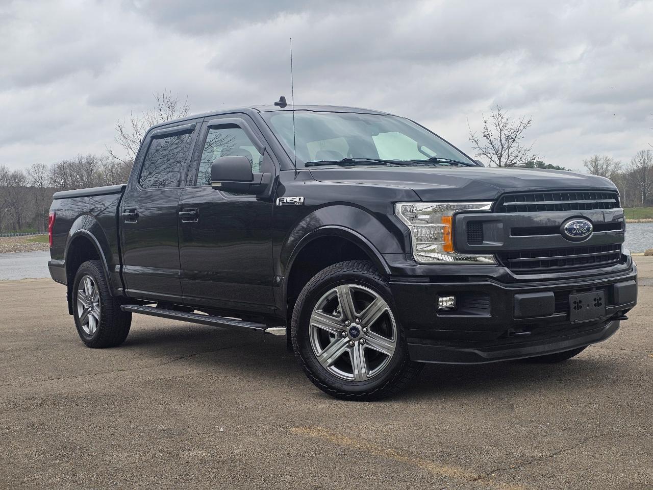2019 Ford F-150 4WD SuperCrew 145" XLT