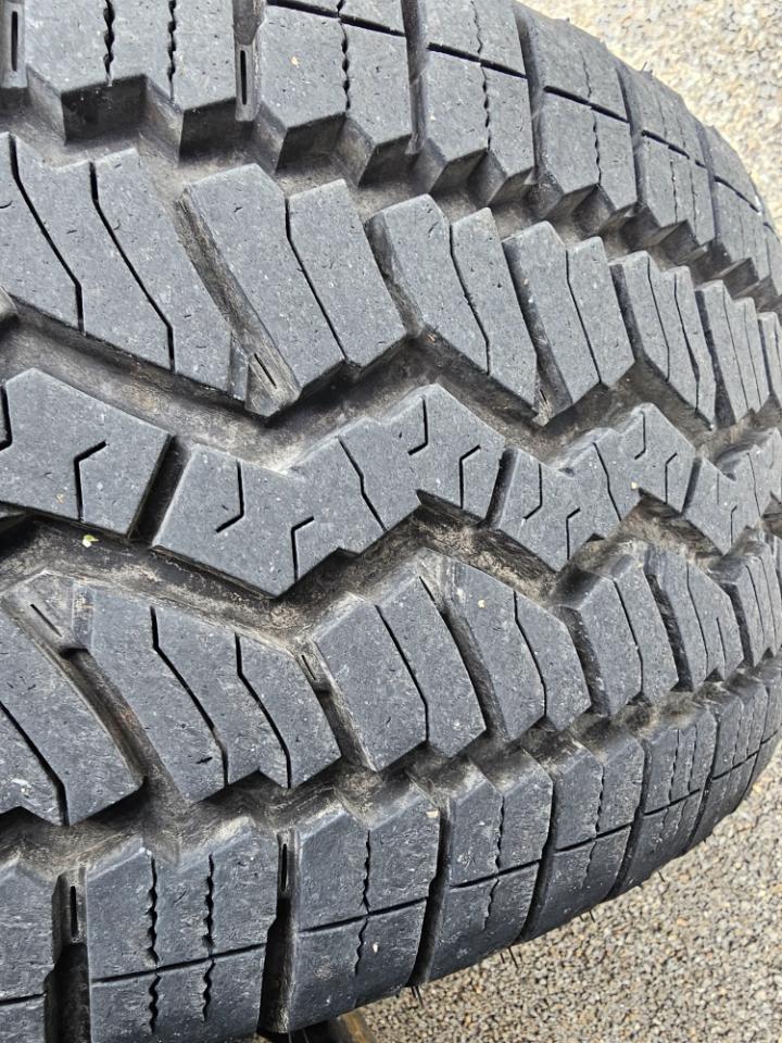 Ford F-150 4WD SuperCrew 145" XLT 2019