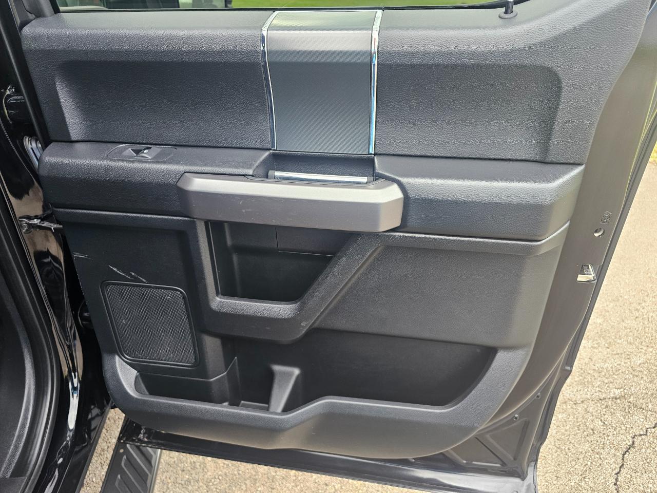 Ford F-150 4WD SuperCrew 145" XLT 2019