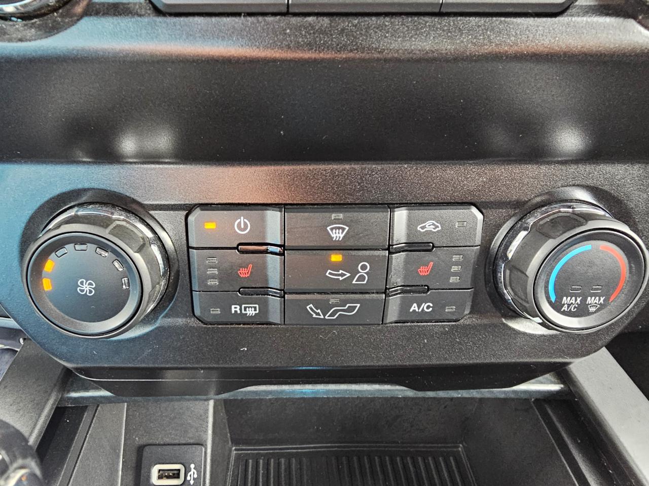 Ford F-150 4WD SuperCrew 145" XLT 2019