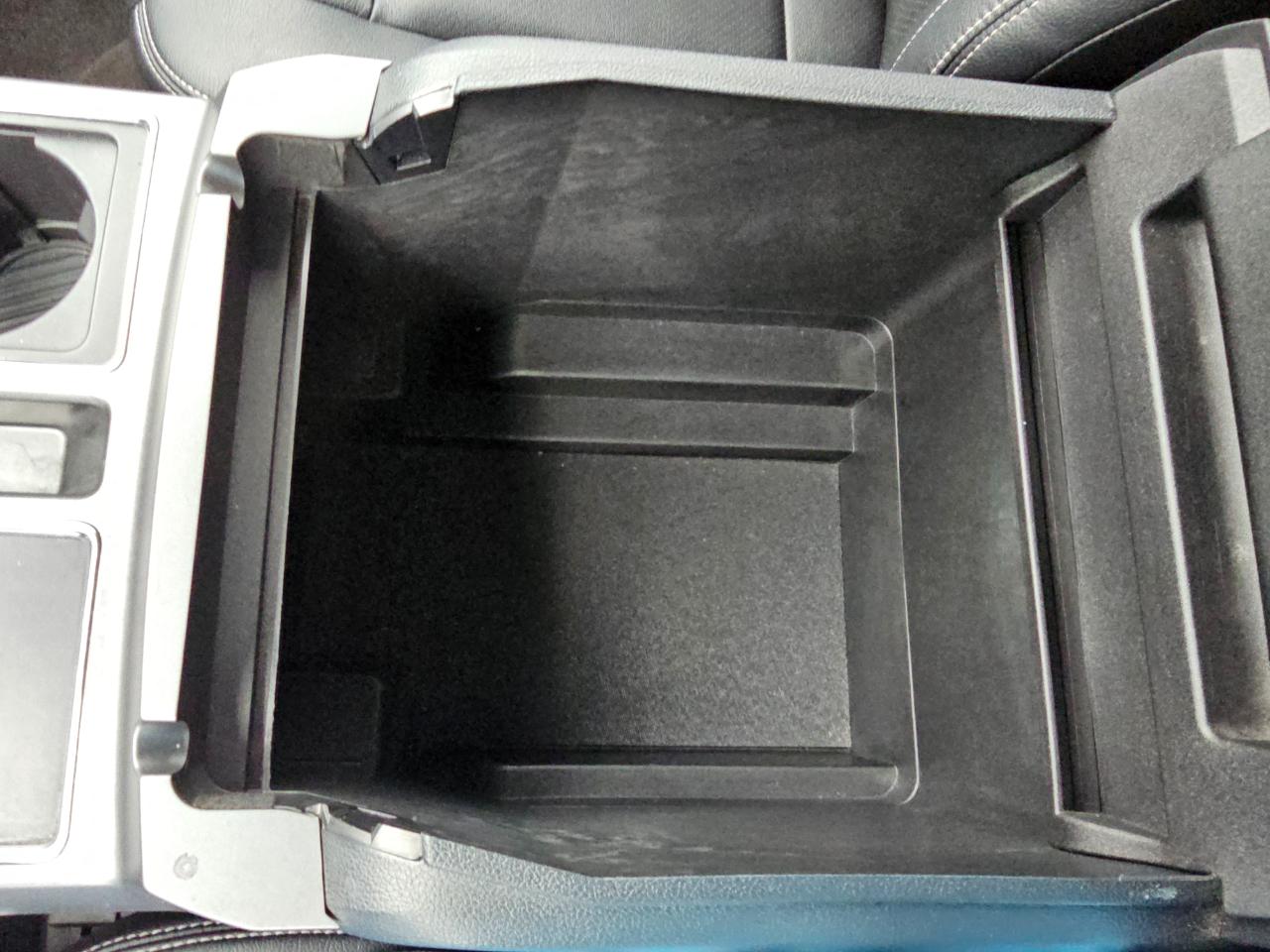 Ford F-150 4WD SuperCrew 145" XLT 2019