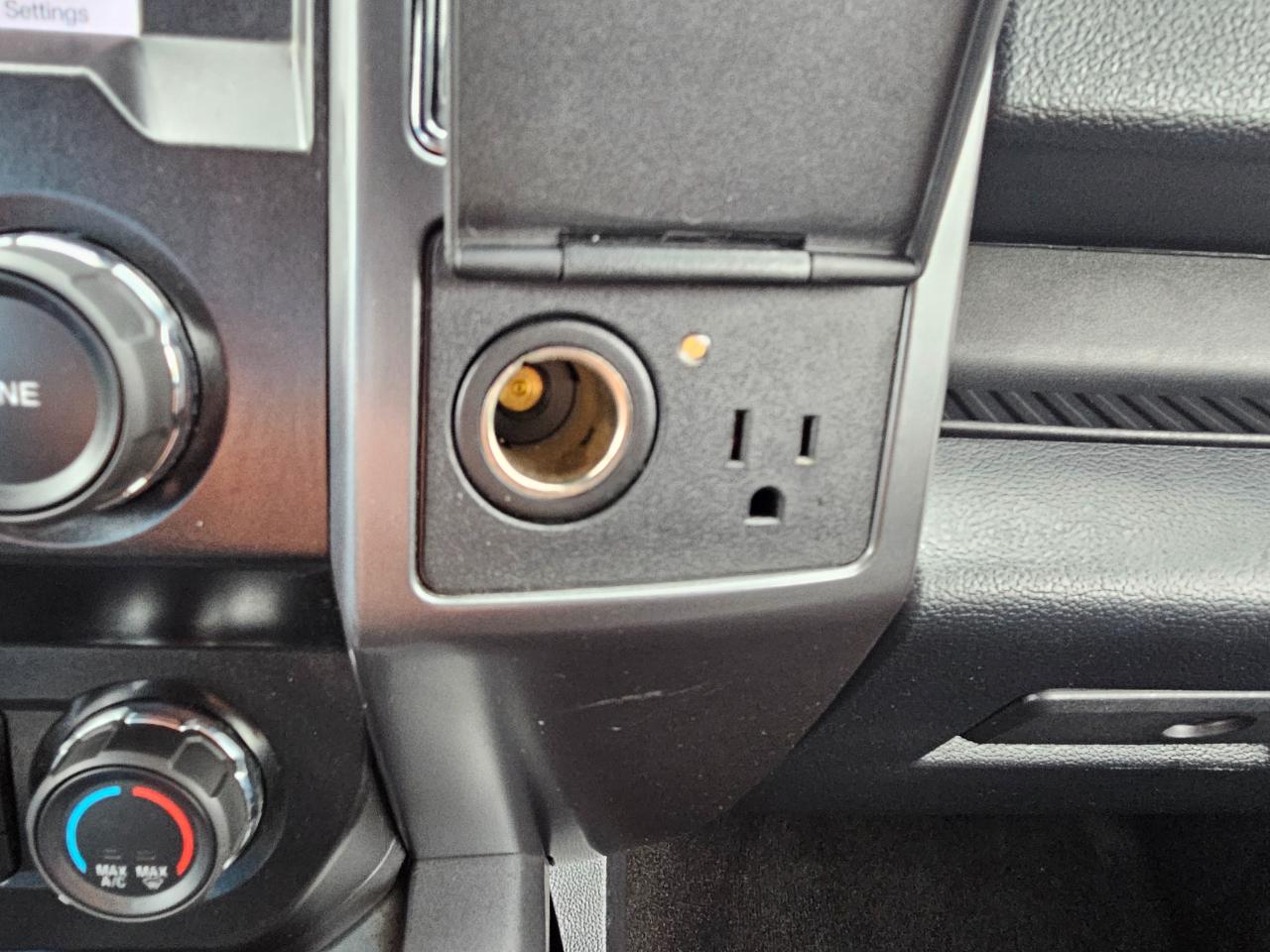 Ford F-150 4WD SuperCrew 145" XLT 2019