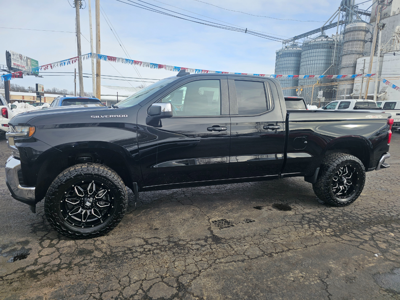 Chevrolet Silverado 1500 4WD Double Cab 147" LT 2019