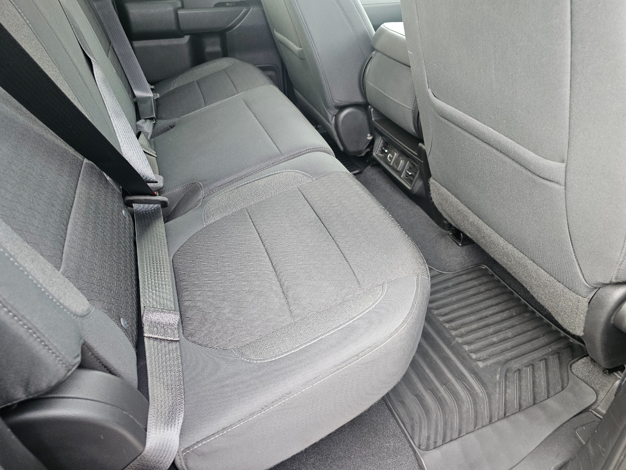 Chevrolet Silverado 1500 4WD Double Cab 147" LT 2019