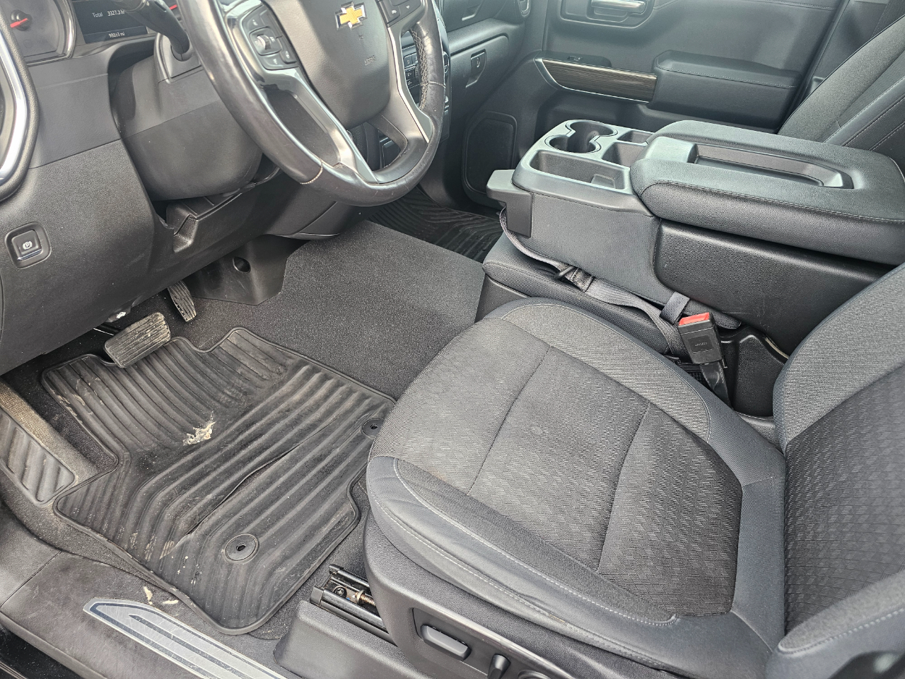 Chevrolet Silverado 1500 4WD Double Cab 147" LT 2019