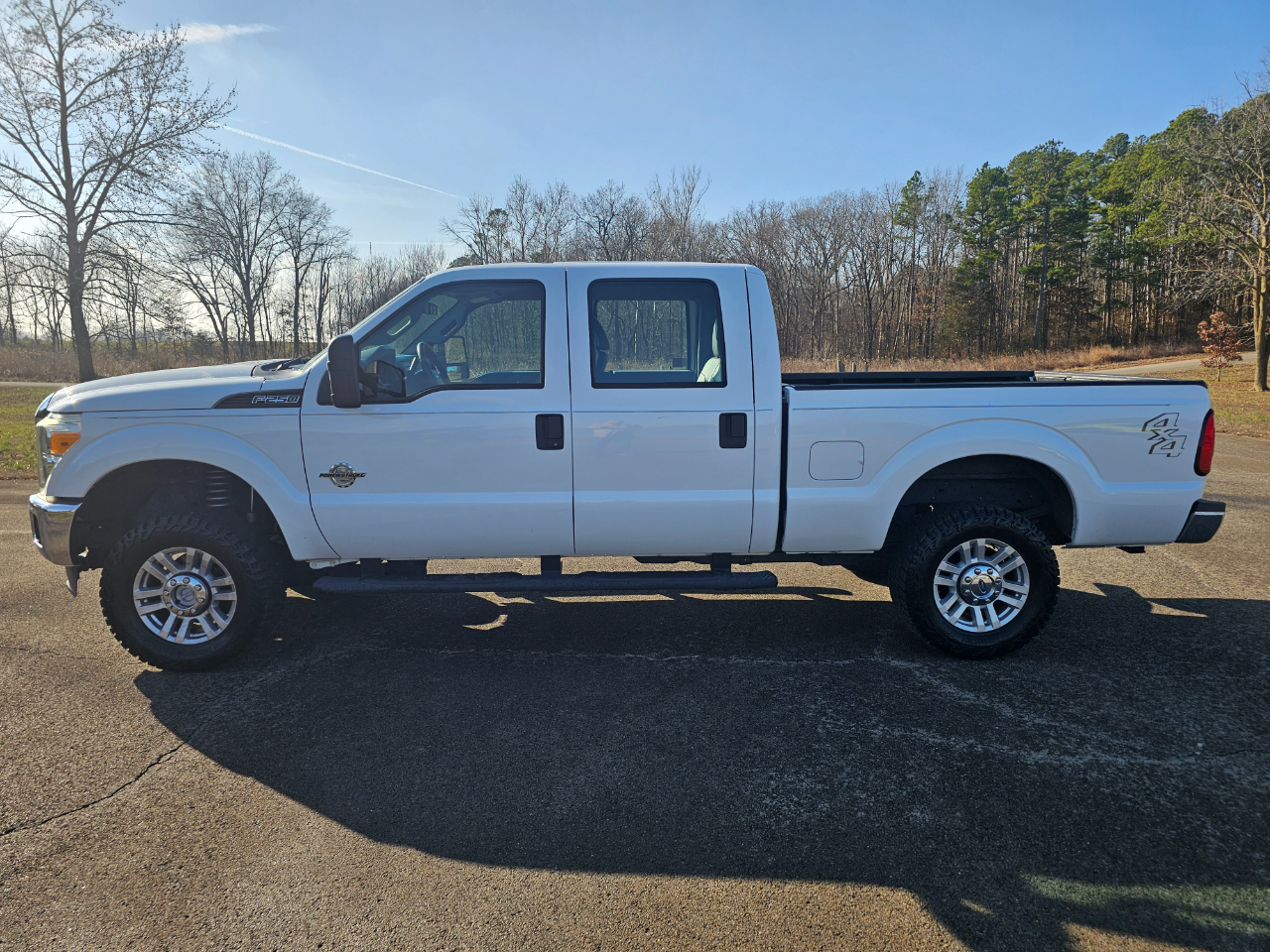 Ford Super Duty F-250 SRW 4WD Crew Cab 156" XL 2016