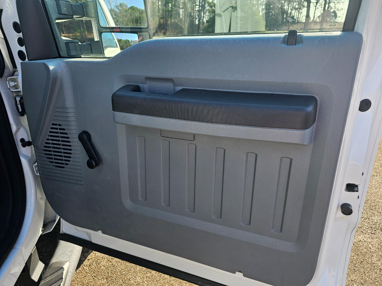 Ford Super Duty F-250 SRW 4WD Crew Cab 156" XL 2016