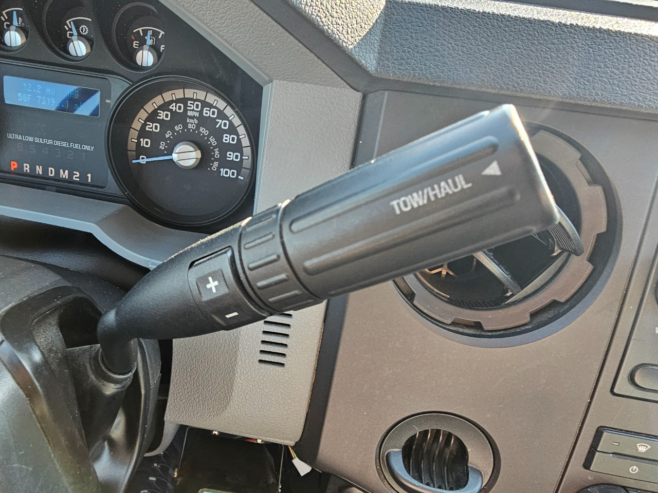 Ford Super Duty F-250 SRW 4WD Crew Cab 156" XL 2016