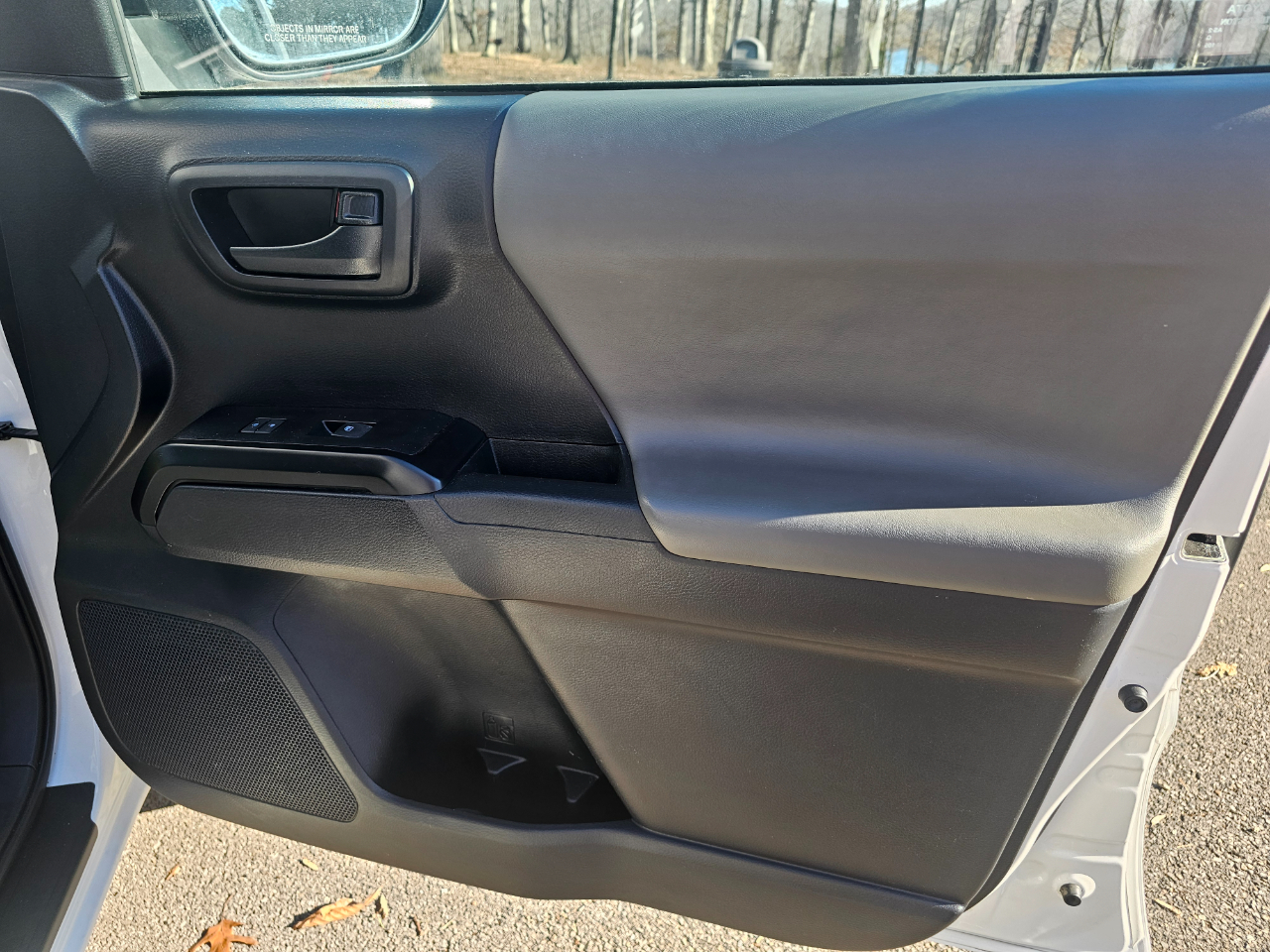 Toyota Tacoma 4WD TRD Off Road Double Cab 5' Bed V6 MT (Natl) 2020