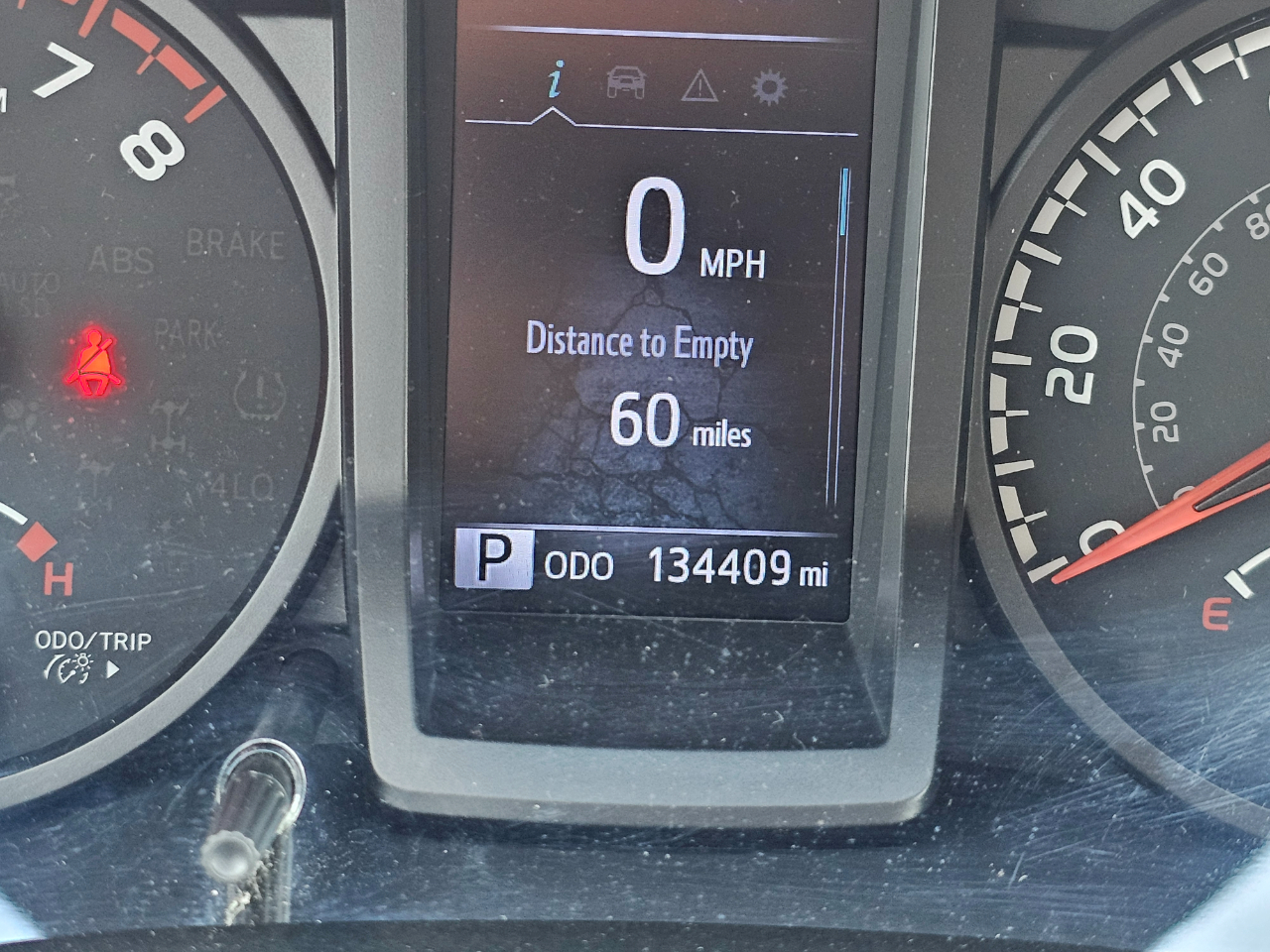 Toyota Tacoma 4WD TRD Off Road Double Cab 5' Bed V6 MT (Natl) 2020