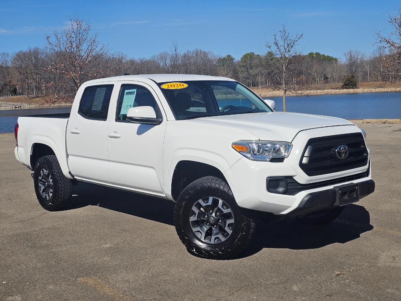 Toyota Tacoma 4WD TRD Off Road Double Cab 5' Bed V6 MT (Natl) 2020