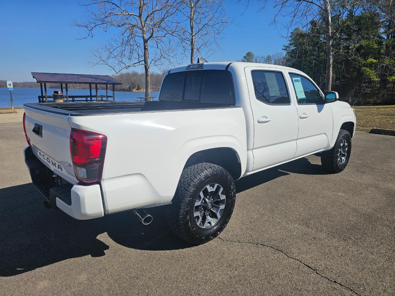 Toyota Tacoma 4WD TRD Off Road Double Cab 5' Bed V6 MT (Natl) 2020