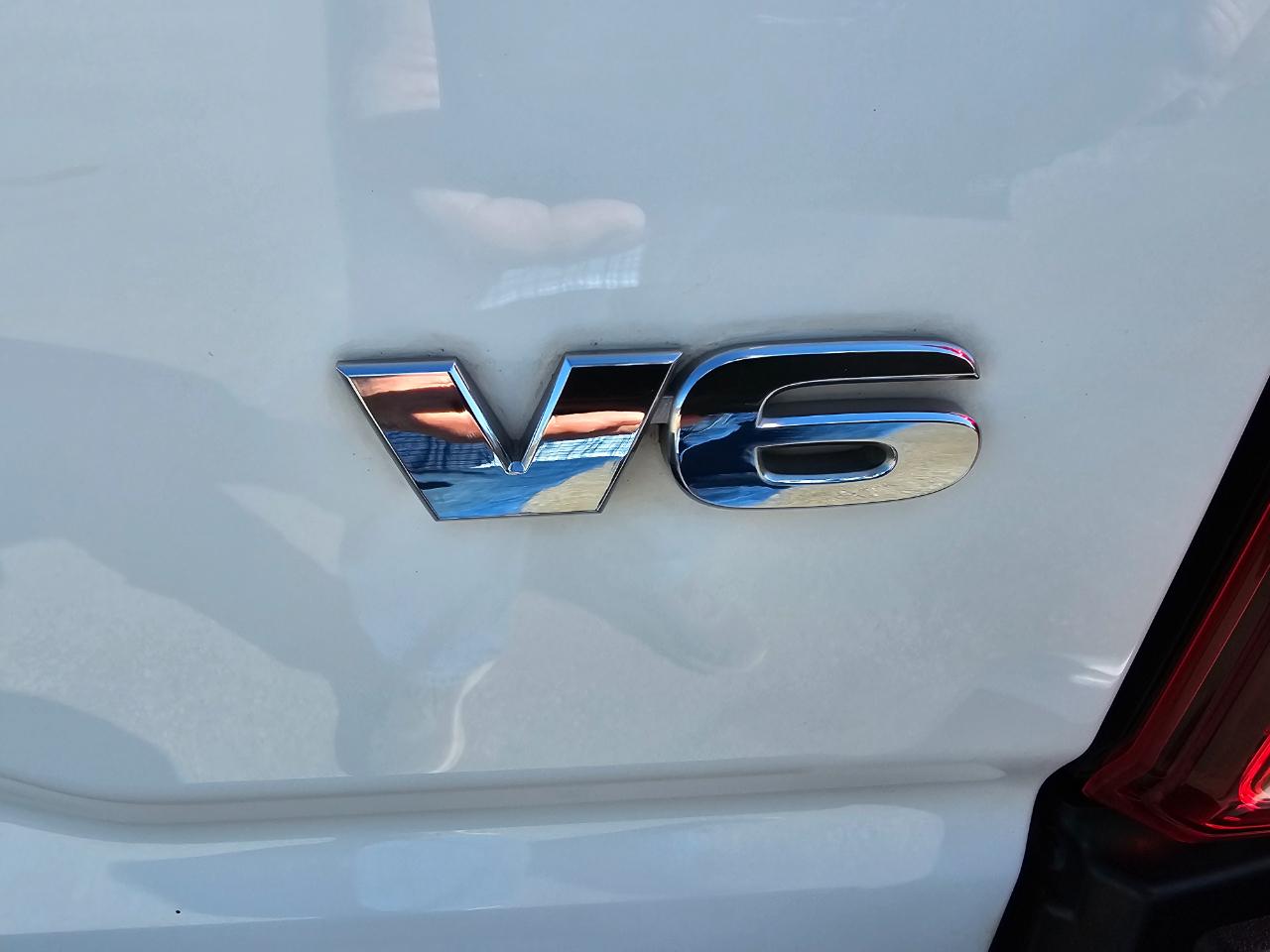 Toyota Tacoma 4WD TRD Off Road Double Cab 5' Bed V6 MT (Natl) 2020