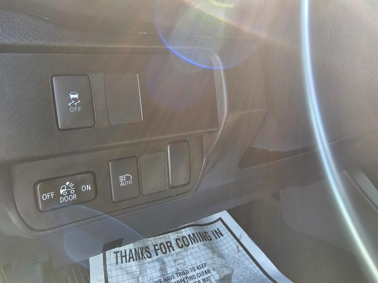 Toyota Tacoma 4WD TRD Off Road Double Cab 5' Bed V6 MT (Natl) 2020