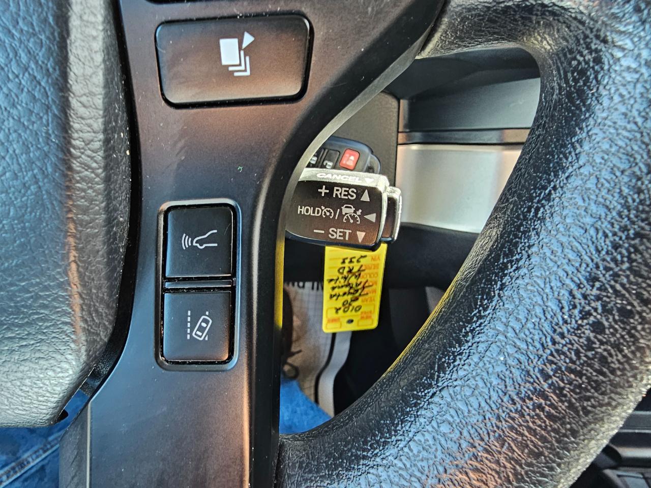 Toyota Tacoma 4WD TRD Off Road Double Cab 5' Bed V6 MT (Natl) 2020