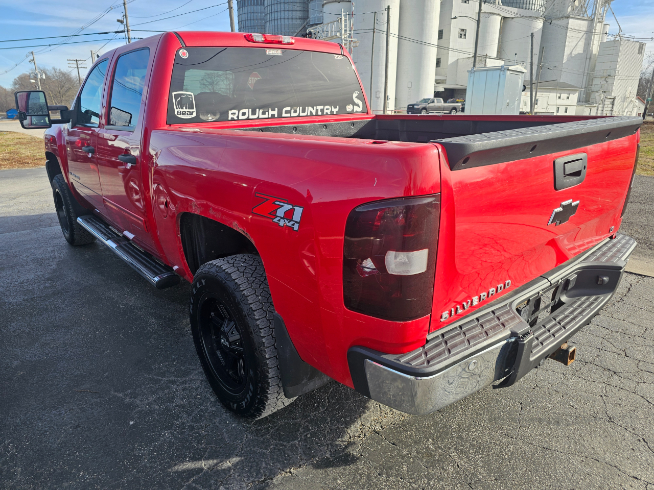 Chevrolet Silverado 1500 4WD Crew Cab 143.5" LT 2012